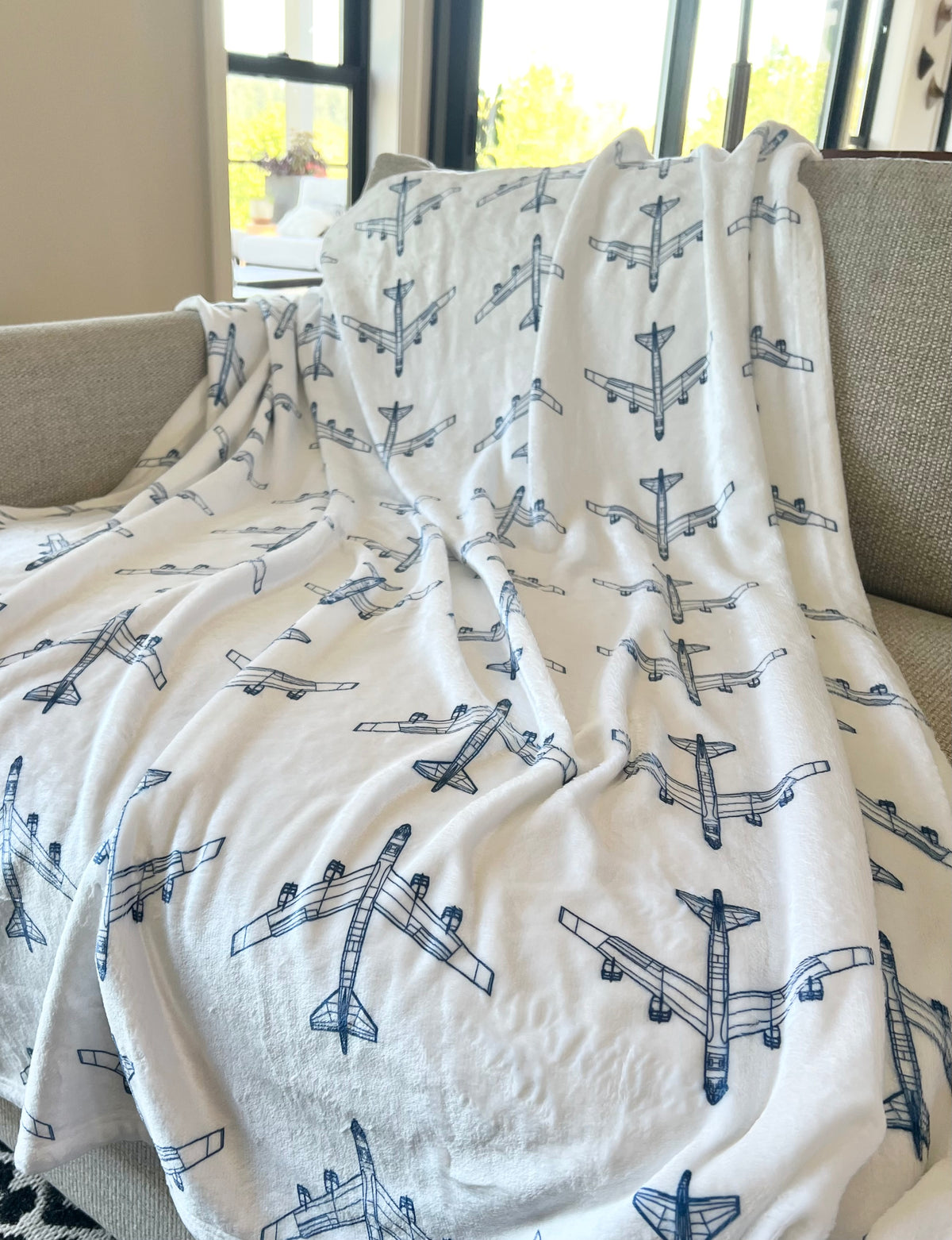 B-52 Stratofortress Plush Blanket (60" X 80" Twin size)